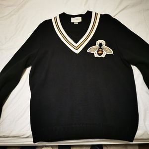 Gucci v-neck bee sweater